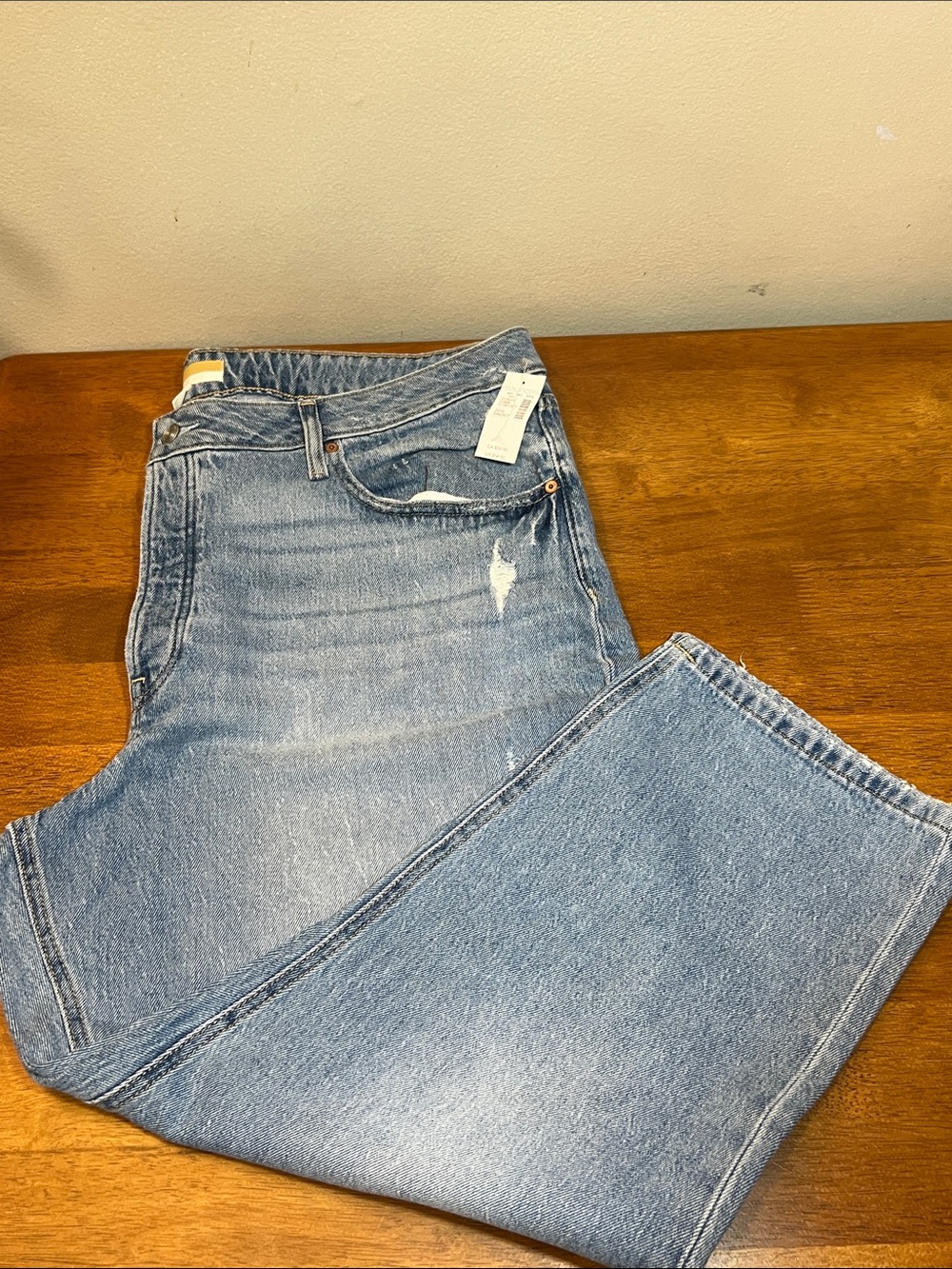 Maurices Light Wash Distressed Cropped Denim Jeans Size 20W short
